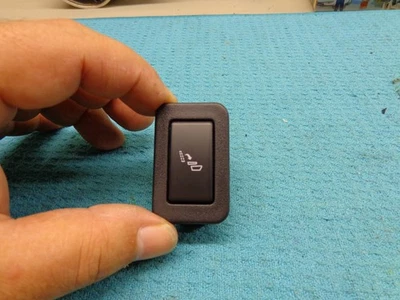 CHEVROLET TAHOE 07 08 09 10 LEFT POWER REAR SEAT FOLD RECLINE SWITCH - Imagem 1 de 4