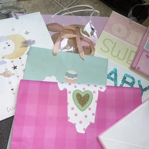 10 Baby Shower Girl Gift Bags - Picture 1 of 3
