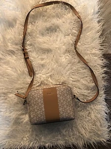 DKNY Logo Crossbody Bag Messenger - Picture 1 of 3