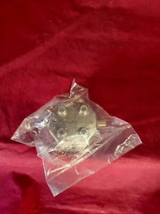 Vintage Macom Industries Marke U/V/FM 4 Drop Tab Modell UVT 4-2 NEU - Bild 1 von 6