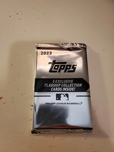 2023 Topps Baseball - FLAGSHIP COLLECTION, Limited Edition Set (PACK) - 5 Cards - Picture 1 of 2