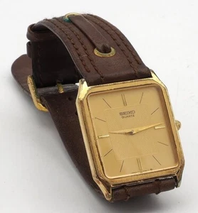 Seiko tank quartz 9020-5270 - Picture 1 of 3