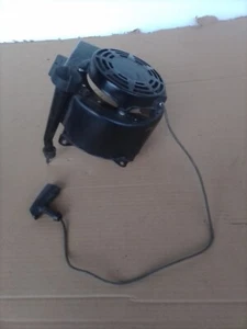 Briggs&Stratton 12F802 Seilzug Starter Deckel Benzin-Motor Rasenmäher - Bild 1 von 5