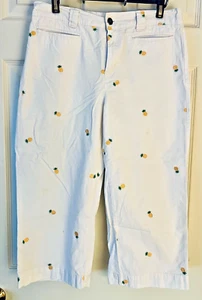 BASIC EDITIONS FUN WHITE COTTON CAPRIS EMBROIDERED PINEAPPLES WOMENS SMALL - Picture 1 of 7