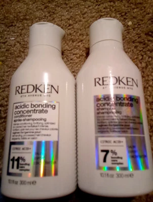Redken Acidic Bonding Concentrate Shampoo and Conditioner Duo 10.1 oz.FREE SHIPP - Image 1 of 4
