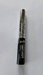 P2 UPPER + LOWER LASH LINIE skinny Mascara.  Vegan 👀 - Bild 1 von 4