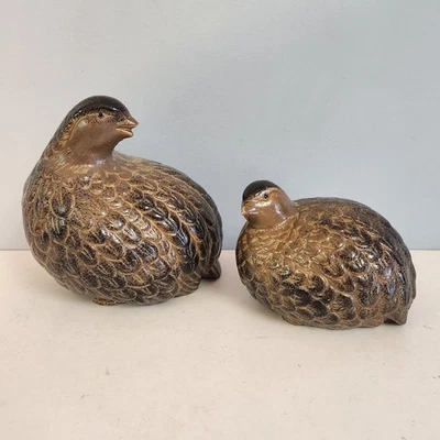Estatuillas de cerámica vintage de mediados de siglo Homco codorniz marrón negro mota Japón Foto 1 de 4