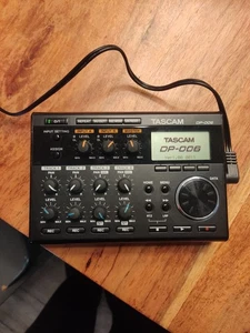 Tascam DP-006 Pocketstudio - mobiler Stereo-Mehrspur-Recorder - Bild 1 von 3
