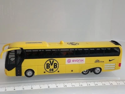 MAN Lion´s Star Mannschaftsbus °BVB 09 Borussia Dortmund° 1:87 H0 Rietze #049/4 - Bild 1 von 4