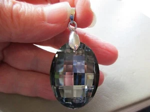 VINTAGE RETRO LARGE SILVER TONE SMOKEY GLASS CRYSTAL FOB CHARM PENDANT NECKLACE - Picture 1 of 3