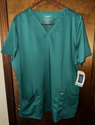 Cherokee Workwear Revolution Women’s Hunter Green Scrub Top Size XL NWT - Image 1 of 4