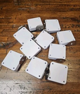 Cierrapuertas Automático Sin Perforaciones Cierre Automático para Puertas y Armarios (Lote de 10) Foto 1 de 4