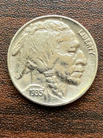 1 1935 P BUFFALO NICKLE A MINT COIN PLUS A SUPRISE COIN Cover