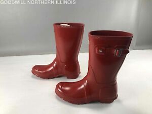Women's Red Hunter Rain Boots w/ 3 White Socks, Sz. 8