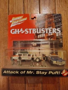 Johnny Lightning Ghostbusters Attack of Mr. Stay Puft! set - Picture 1 of 7