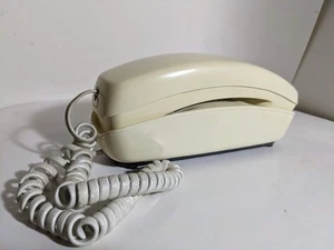 Vintage Trimline Backlit Touch Tone Desk Phone - Picture 1 of 4