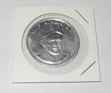 1972 Esso Oil Advertising Hispanic Baseball Juan Marichal SF Giants Pin Coin