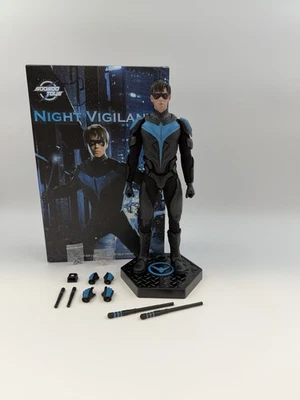 SOOSOOTOYS NIGHT VIGILANTE SST023 1:6 SCALE NIGHTWING FIGURE TITANS BATMAN - Image 1 of 4
