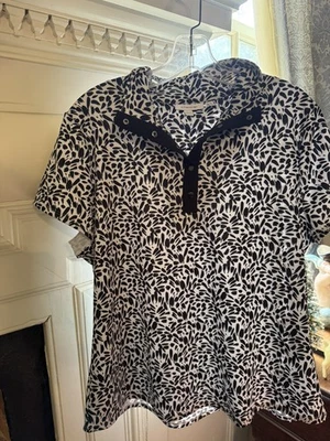 Camisa de golf Chico’s para mujer talla 2 grande con botones manga corta atlética Zenergy Foto 1 de 4