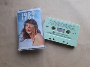 Taylor Swift – 1989  Taylor's Version (YELLOW/GREEN CASSETTE)  NEW - Picture 1 of 3