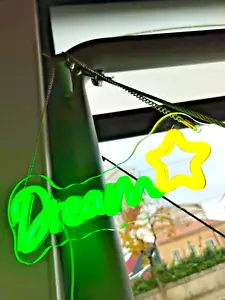 INSEGNA ACRILICO LUMINOSA NEON LED SIGN LOGO DREAM STAR USB 30 CM - Imagen 1 de 3