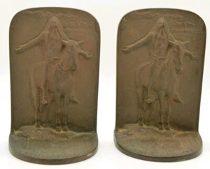 Antique Pair of Bronze Cast Iron Bookends Indian on Horse Signed by Bronze Mfg - Picture 1 of 6