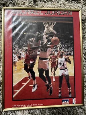 Фотография Майкла Джордана 1988 в рамке Chicago Bulls vs Boston Celtics 8x10"" - Изображение 1 из 4