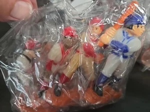 1984 Bakery Crafts 4 Figures 3" Baseball Players Cake Toppers Decorations - Picture 1 of 7