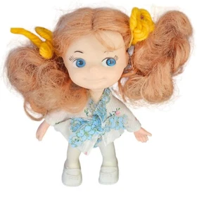 Vintage Uneeda Tiny Sophisticates Mini Puppe 6" rote Haare Zöpfe blaue Augen - Bild 1 von 6