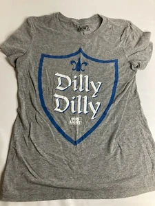 Bud Light Dilly Dilly Damen graues T-Shirt Large - Bild 1 von 5