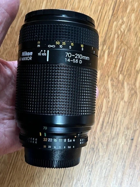 70-210mm f4-5.6 D Nikkor Nikon AF  AIS lens Nice! - Image 1 of 4