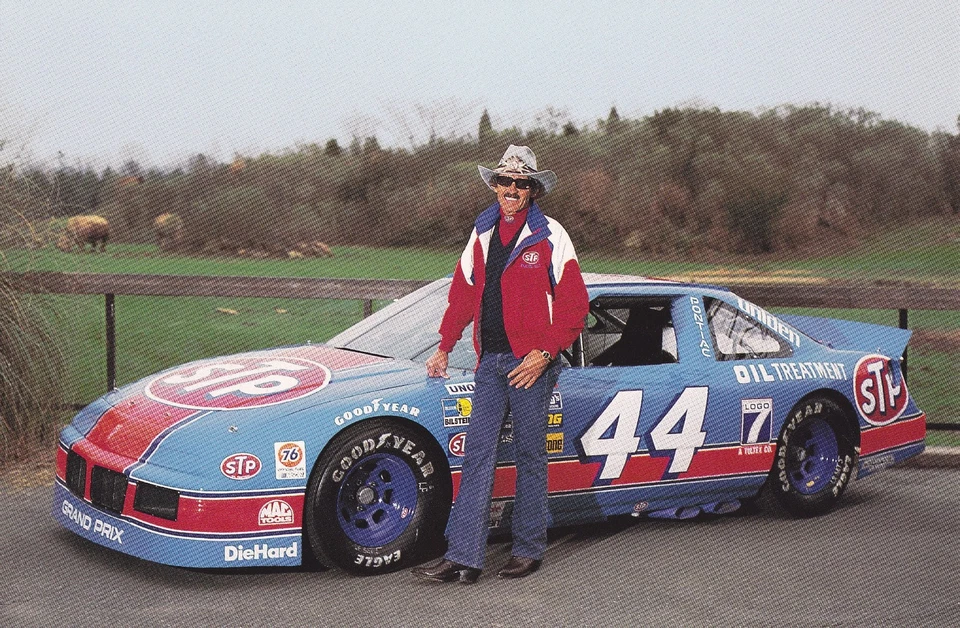 Richard Petty #44 1993 - Stp Pontiac Grand Prix 9 X 6 postal Foto 1 de 1