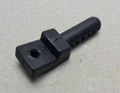 Ersatzteil 1x Karosseriehalter hinten Reely Carbon Fighter Verbrenner Buggy 1:6 - Bild 1 von 4