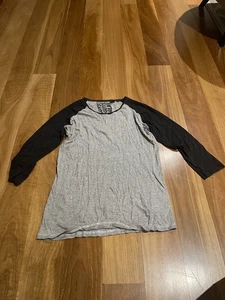 Raglan Baseball Shirt Jersey Mens Tag-less T-Shirt Black Free Post - Picture 1 of 2