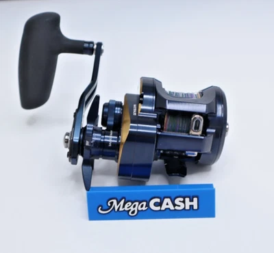 Daiwa 24 Saltiga 15H Overhead Fishing Reel - image 1 of 4