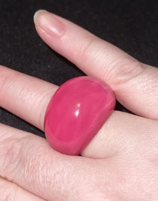 Nuevo sin etiquetas Anillo Cúpula de Resina Colorido Zsiska Rosa Brillante Talla XL UK S US 9 Foto 1 de 4
