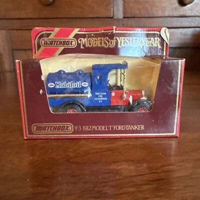 Matchbox 1912 Model T Ford Tanker Mobil Oil Truck Y-3 Models of Yesteryear - Image 1 of 4