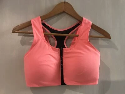 Sujetador con forma para mujer Nike AT4294 melocotón talla M Foto 1 de 3