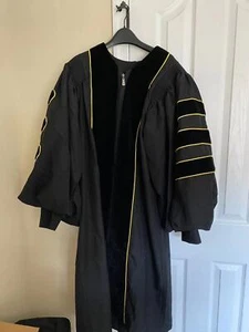 Premium Doctoral Tam Gown for Faculty Professor PhD Graduates Golden Trim size48 - Picture 1 of 3