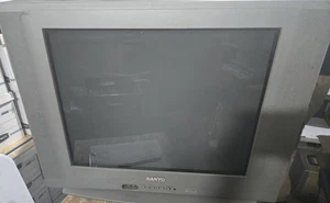 VTG Sanyo 24” CRT TV Retro Gaming Video Game Flat Screen AV Port S Video DS24424 - Picture 1 of 6