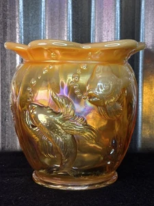 Beautiful Iridized (Fenton 8) Arlantis Vase "Orangy Peach" - Picture 1 of 4