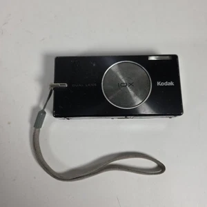 Kodak Dual Lens Digital Camera EasyShare V610 6.1MP Black Spares Repair Only - Picture 1 of 6
