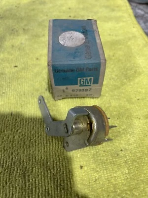 NOS 1961-1963 Buick Special, Skylark, Tempest Lemans ,Olds F85 Heater Switch - Image 1 of 2