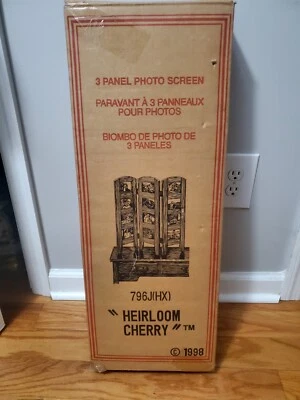 3 PANEL PHOTO SCREEN , 796J(HX)HEIRLOOM CHERRY" - Image 1 of 4