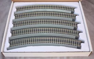Walthers HO Scale Power Loc Curved Track Set 12 piece - Picture 1 of 4