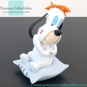 Extremely rare! Droopy on a blue pillow statue. Tex Avery. Basset Hound. - Picture 1 of 12