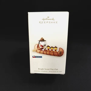 Hallmark Beagle Scout Day Out Snoopy Woodstock Kanu 2008 Peanuts Ornament mit Box - Bild 1 von 12