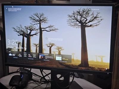 Clean Dell 24H17 24" LCD Monitor 1280 x 1024 with VGA/Pwr Cable No Stand - Image 1 of 4