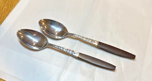 Vintage Interpur MCM Set 2 Teelöffel Edelstahl/Braun Holzgriff Herzen Japan - Bild 1 von 9