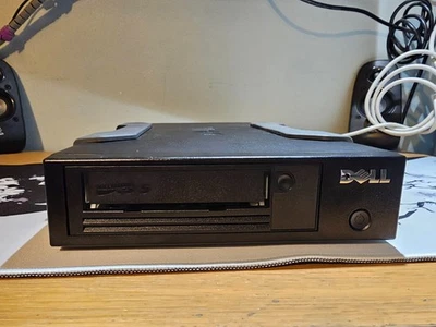 Unidad de cinta SAS externa Dell WHXH1 PowerVault LTO5-140 CSEH 001 - sin probar - Imagen 1 de 2